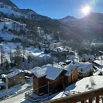 Valtournenche Walk To Gondola 公寓 *