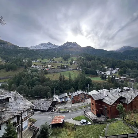 Valtournenche Walk To Gondola
