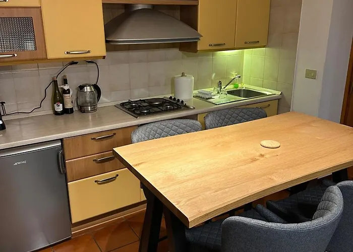 Valtournenche Walk To Gondola *