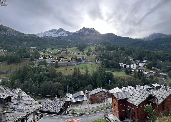 Valtournenche Walk To Gondola