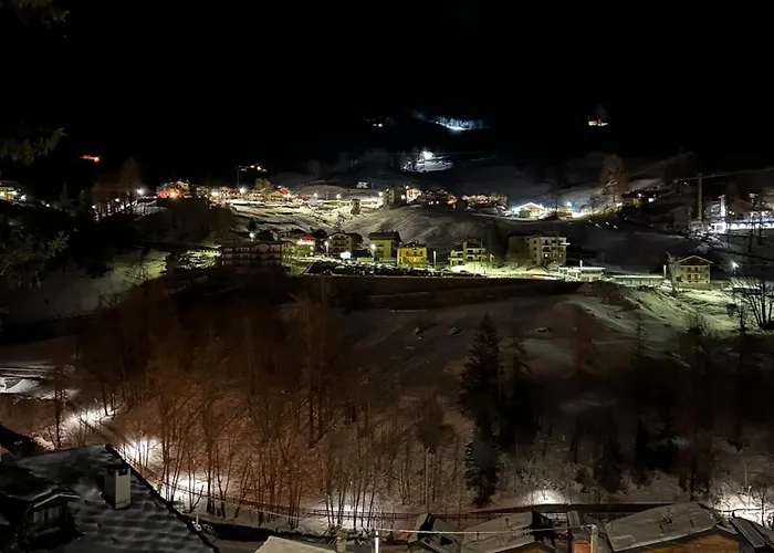 Valtournenche Walk To Gondola Lejlighed *